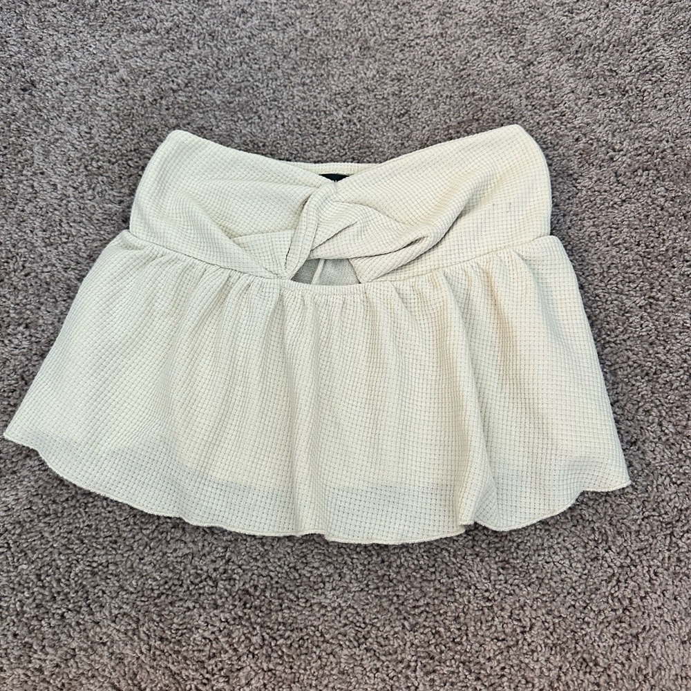 SHEIN strapless top